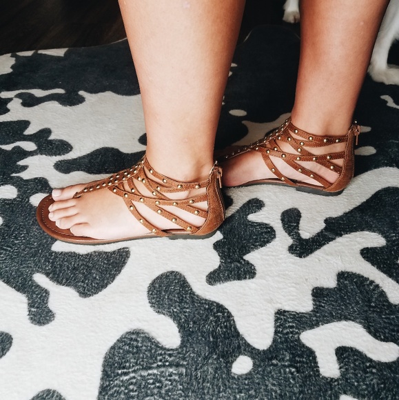 Mossimo Supply Co. Sandal Bundle - Picture 3 of 8